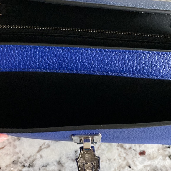 Alexander McQueen leather skull crystal eye chained crossbody bag like new - Picture 10 of 15